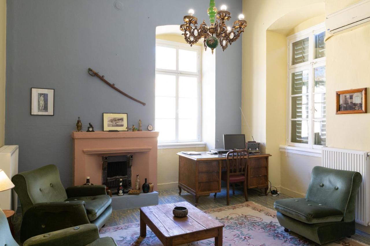 Mora Valisi Villa Nafplio Eksteriør billede